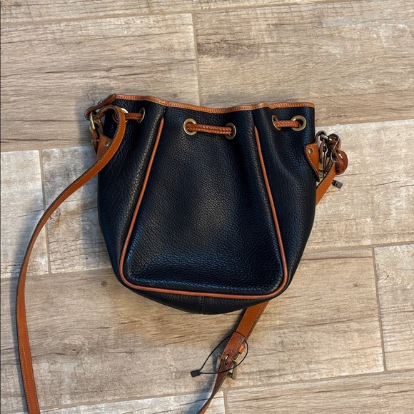 Dooney & Bourke Vintage All-Weather Leather Blue Drawstring Bucket Bag - Picture 6 of 8